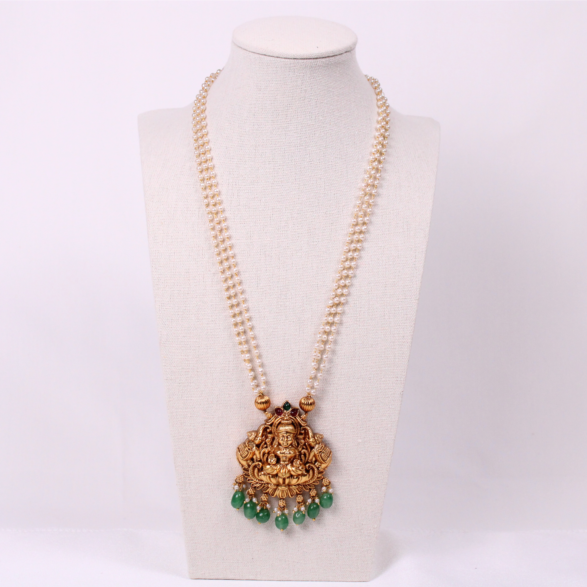 Lakshmi Pearl Mala with Earrings