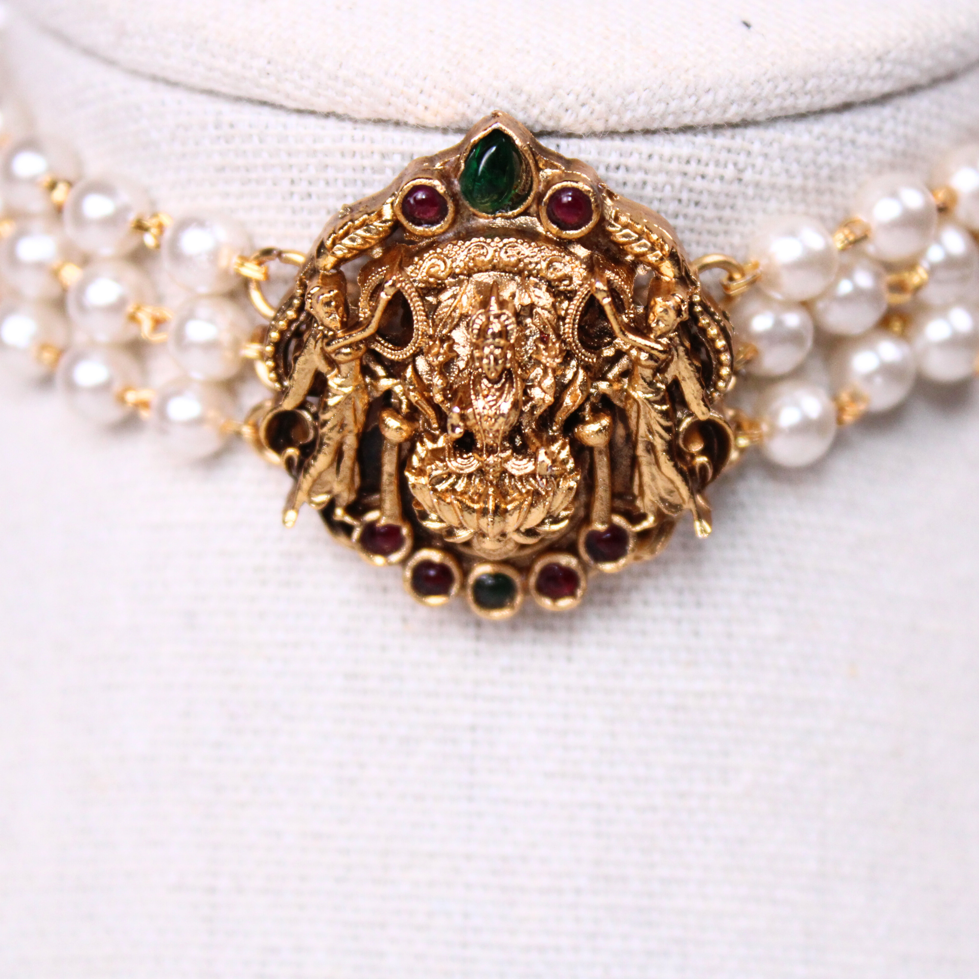 Lakshmi Divine Radiance Temple Choker Set with Earrings