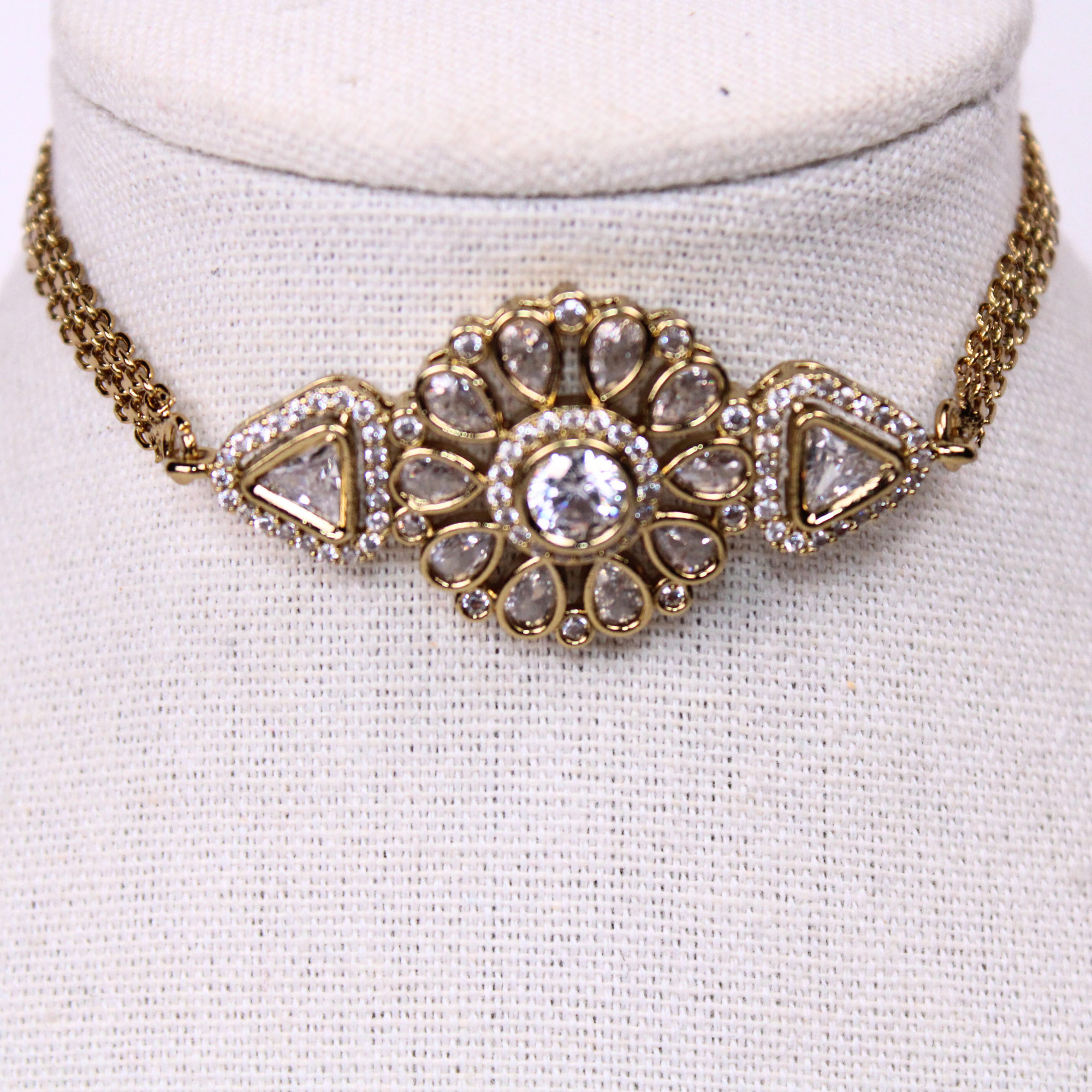 Mandala Choker and Stud Earrings Set