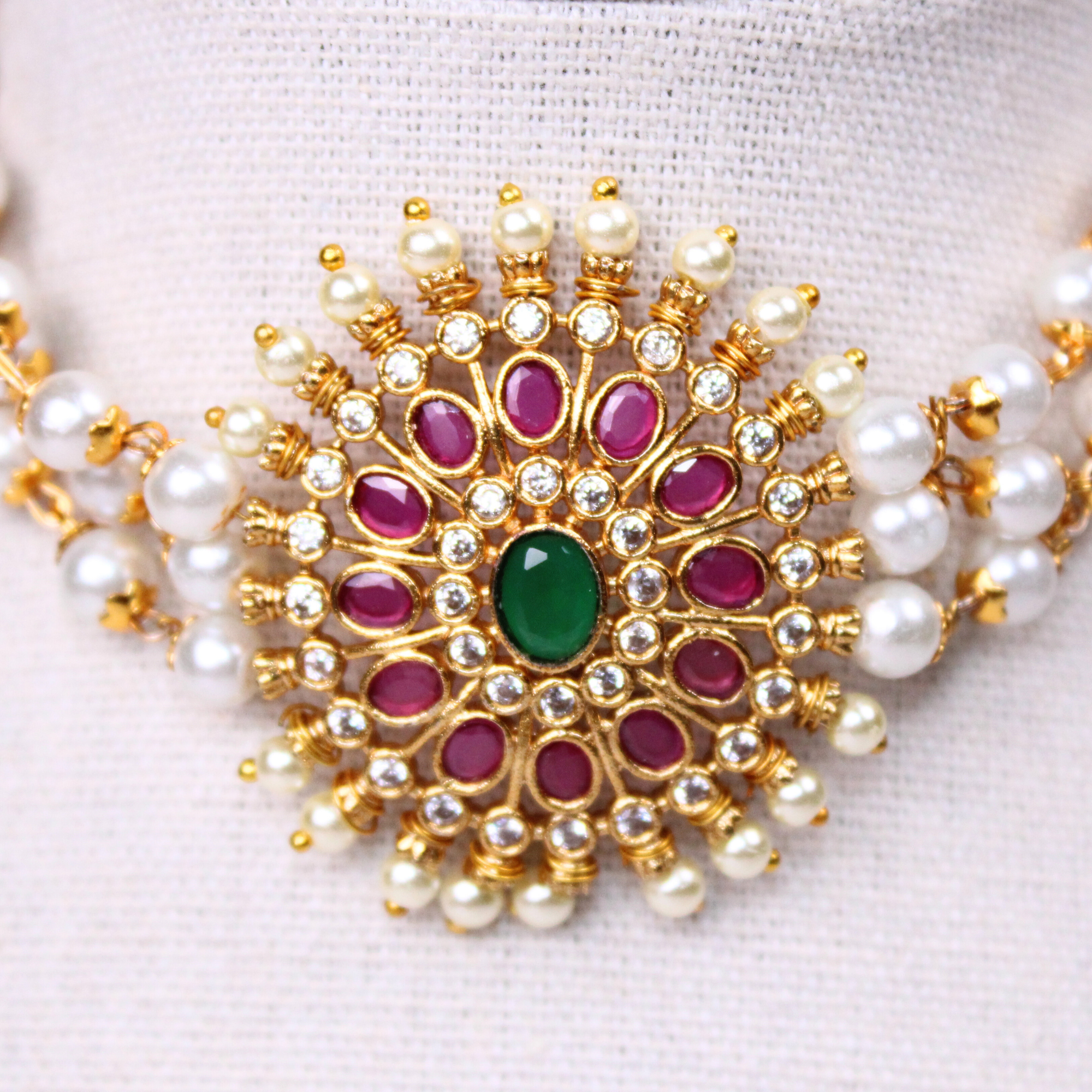 Sun-Burst Pearl & Kemp Choker with Floral Studs