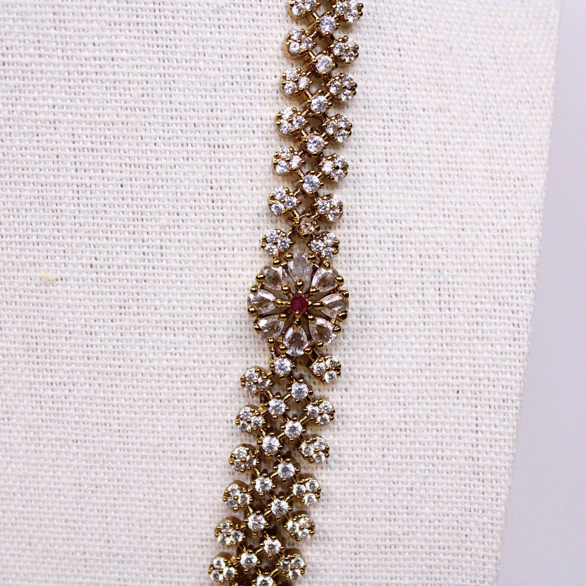 Valli Aram Set with Red Drop Earrings