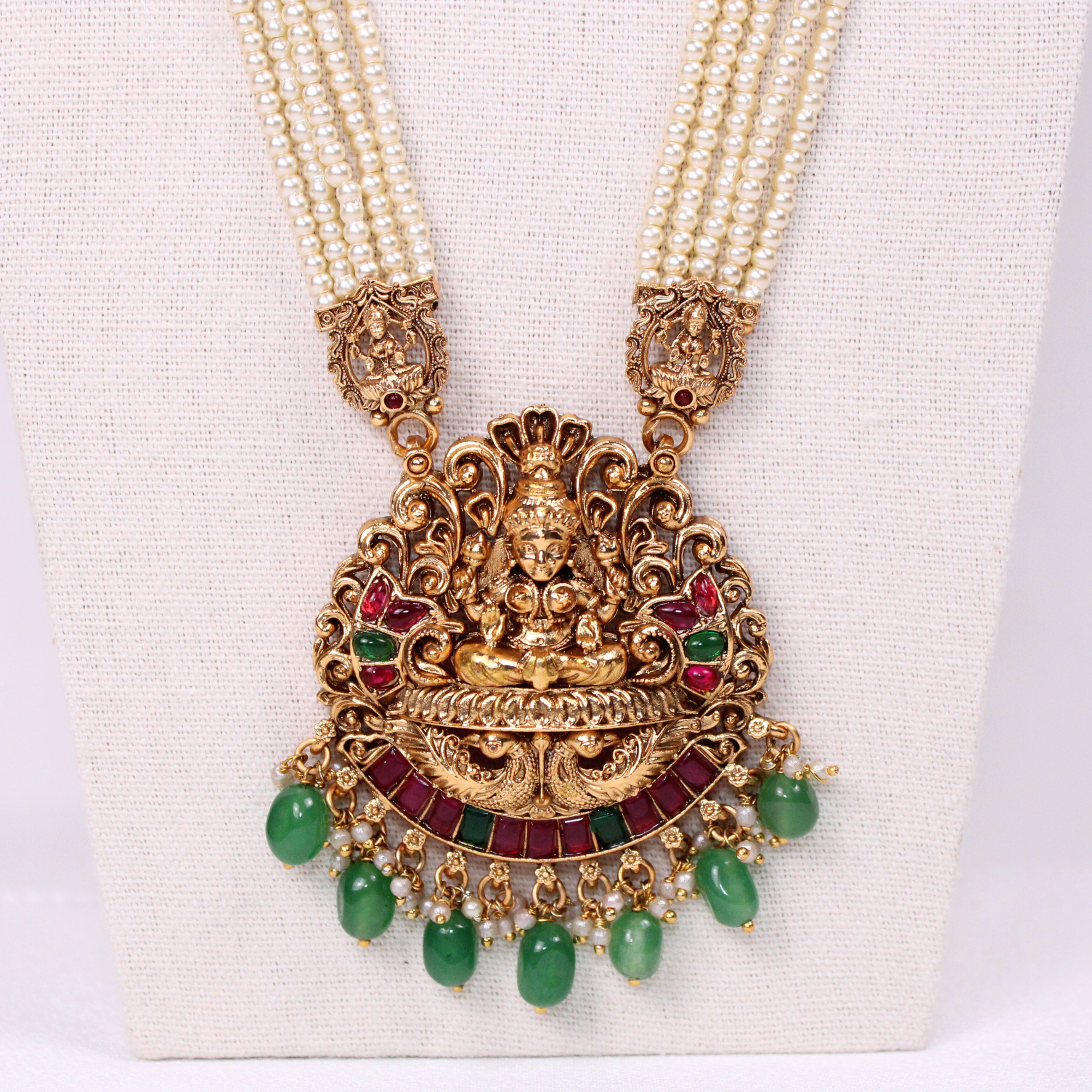 Lakshmi Pearl Strand Temple Aram Set with Earrings