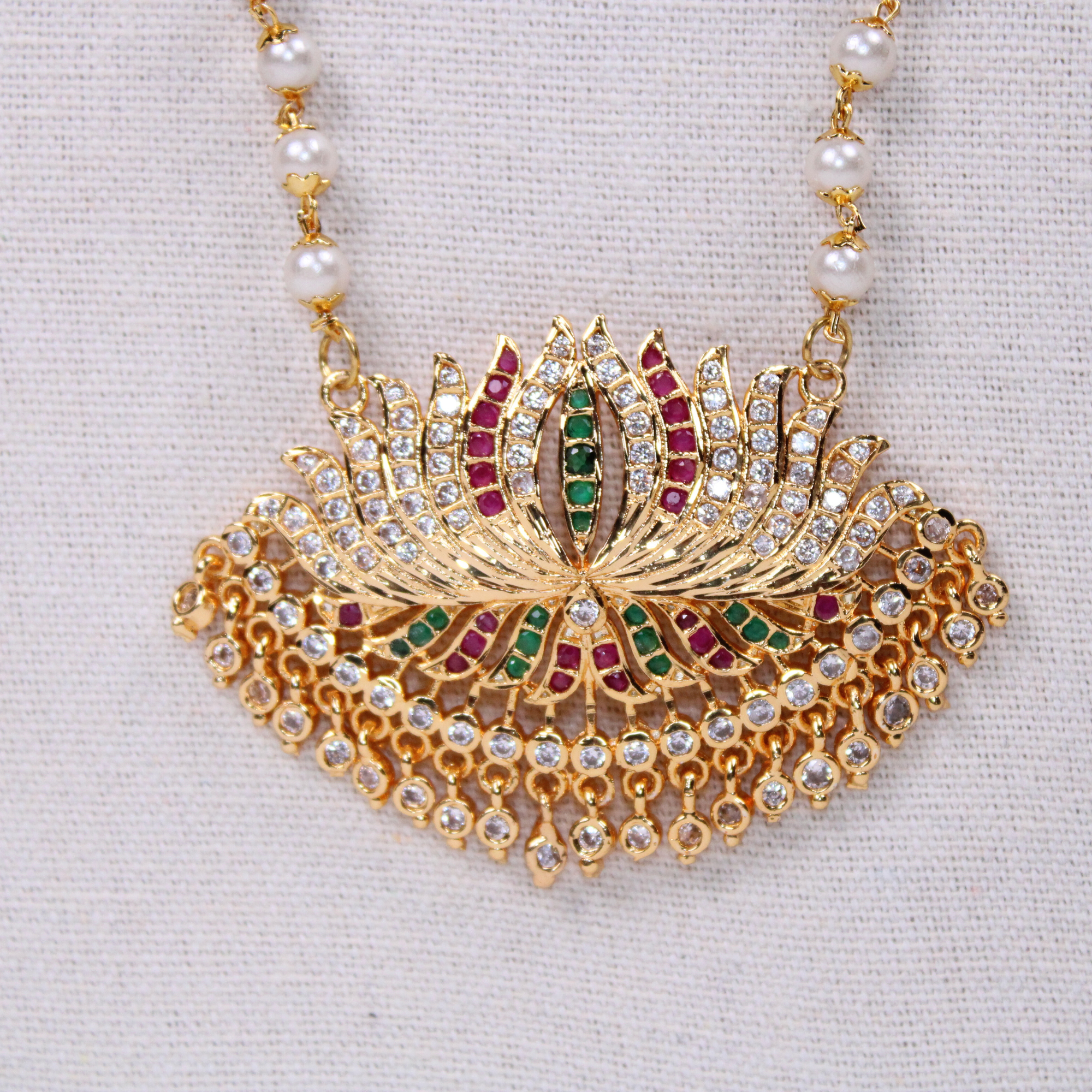 Lotus Radiance Pearl Aram