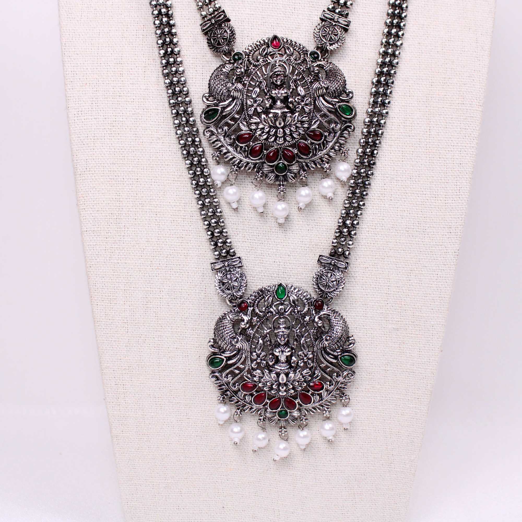 Lakshmi Aram Set with Temple Earrings
