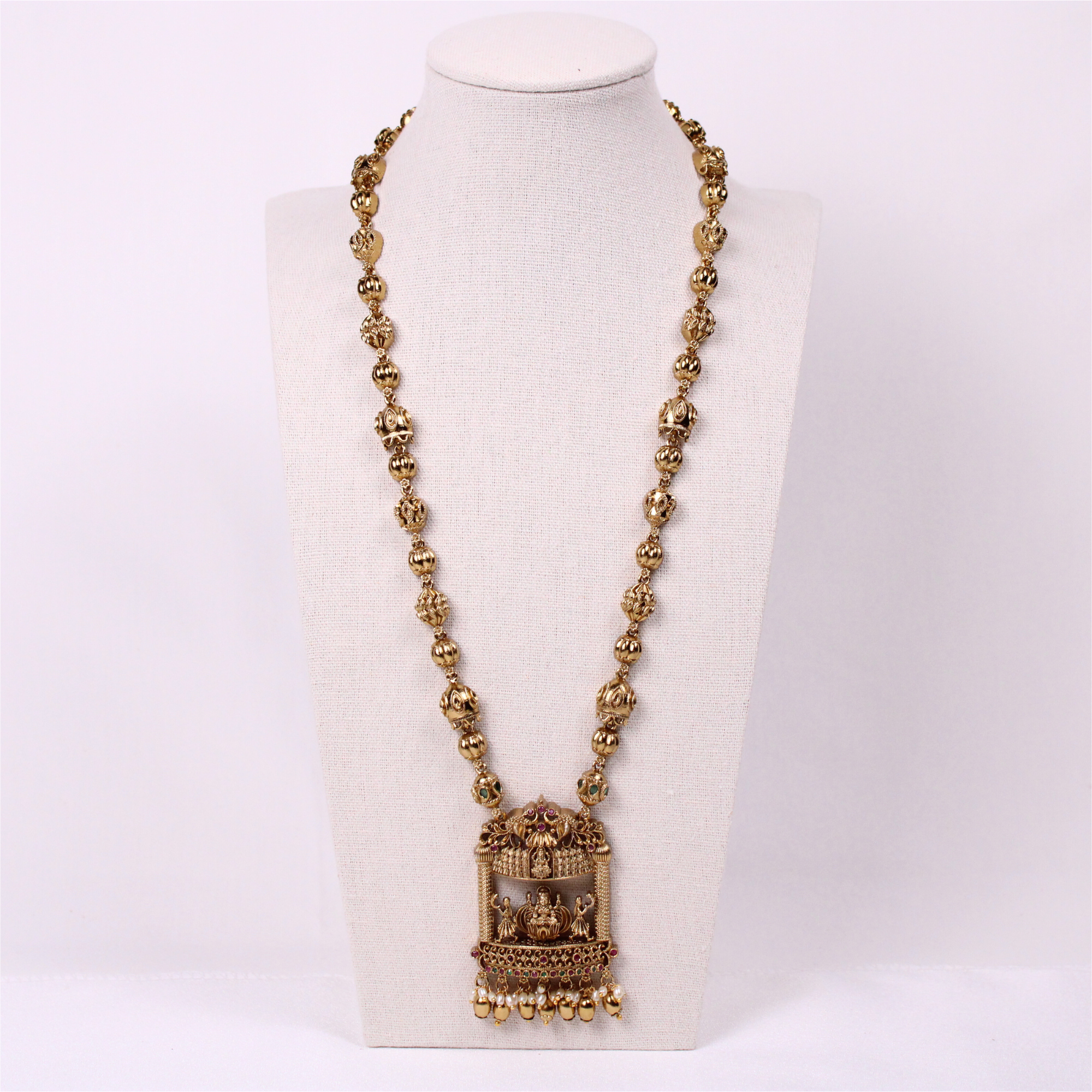 Lakshmi Arch Pendant Long Aram with Earrings