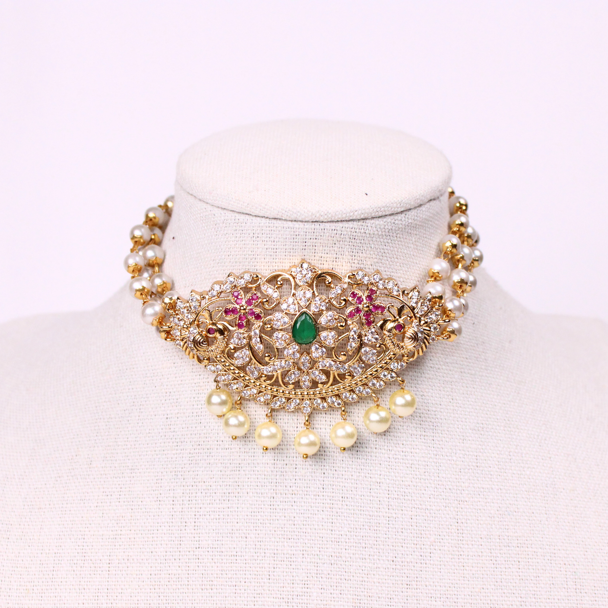 Emerald Floral Pearl Choker Set with Earrings