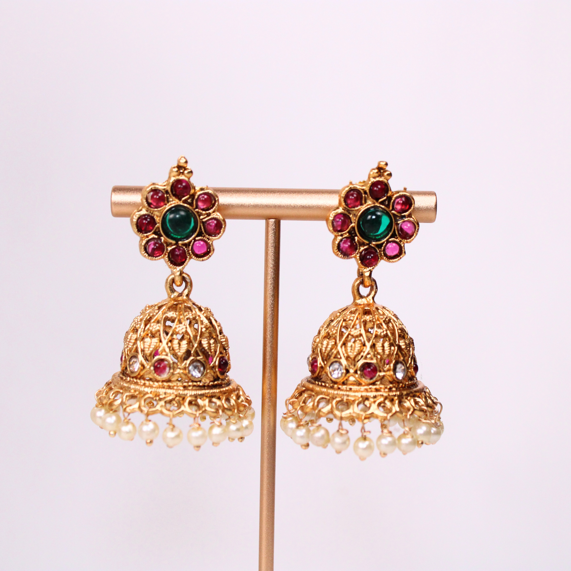 Ruby-Green Circular Temple Choker Set with Earrings