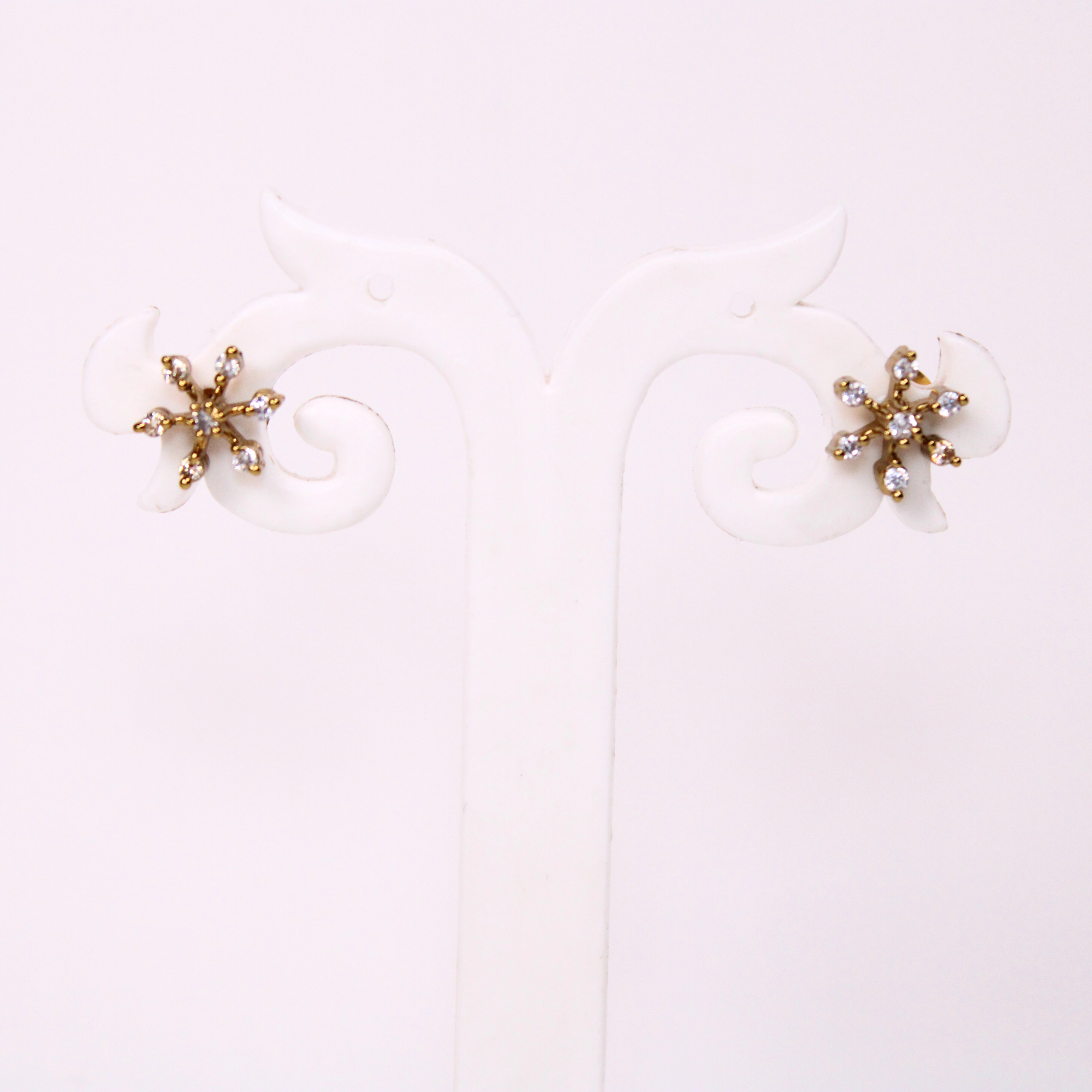 Floral Stone-Studded Gold-Toned Choker and Earring Set