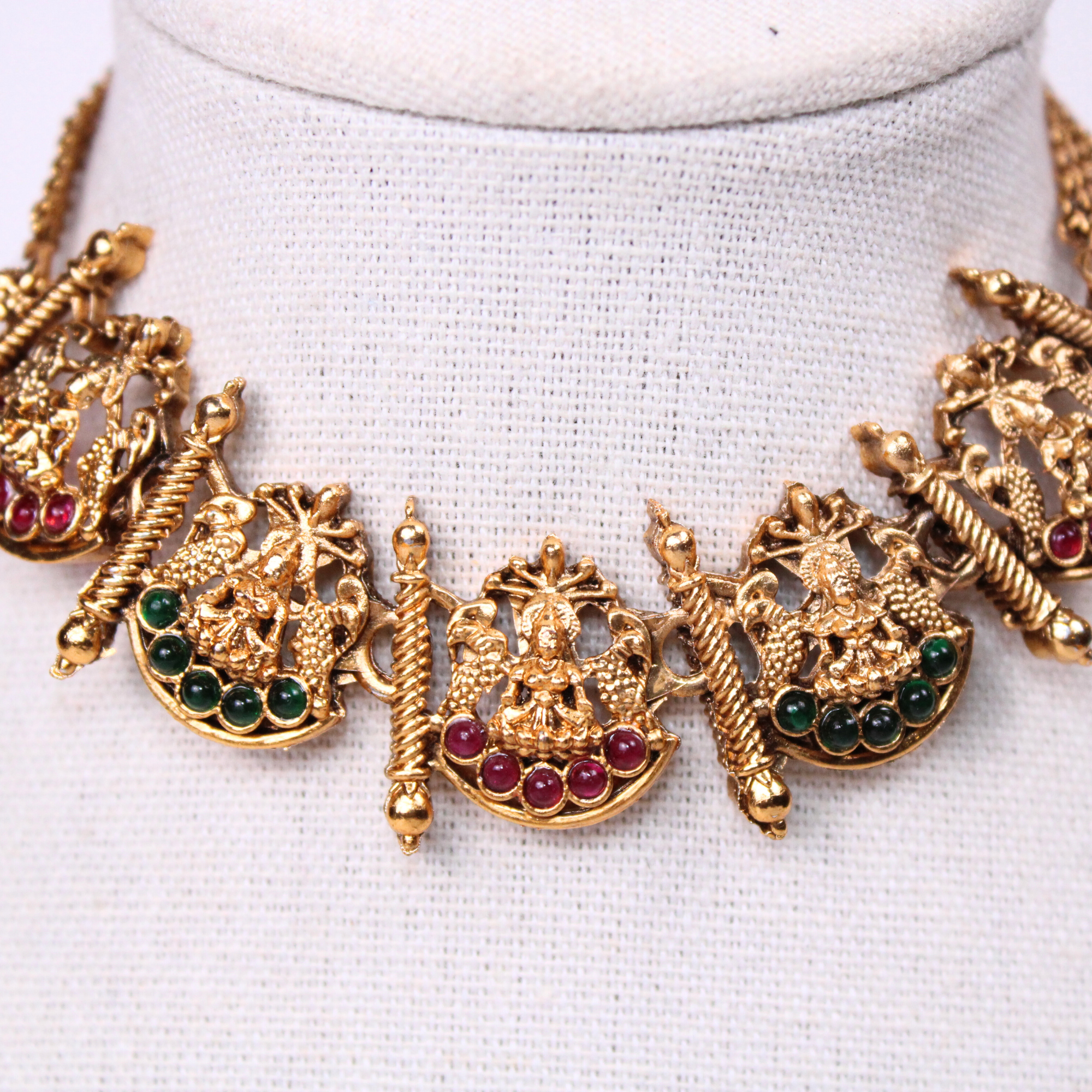 Guttapusalu-Style Lakshmi Choker Set with Earrings