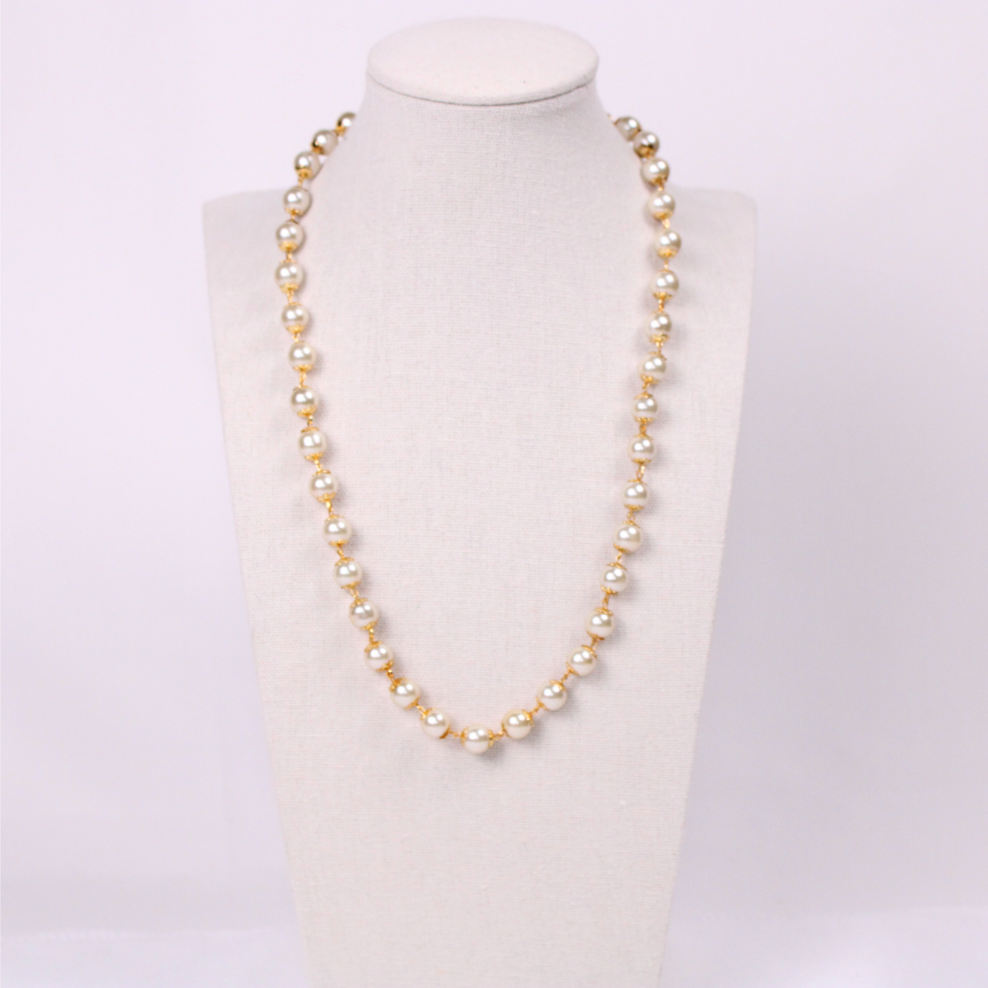 Classic Pearl Strand Aram