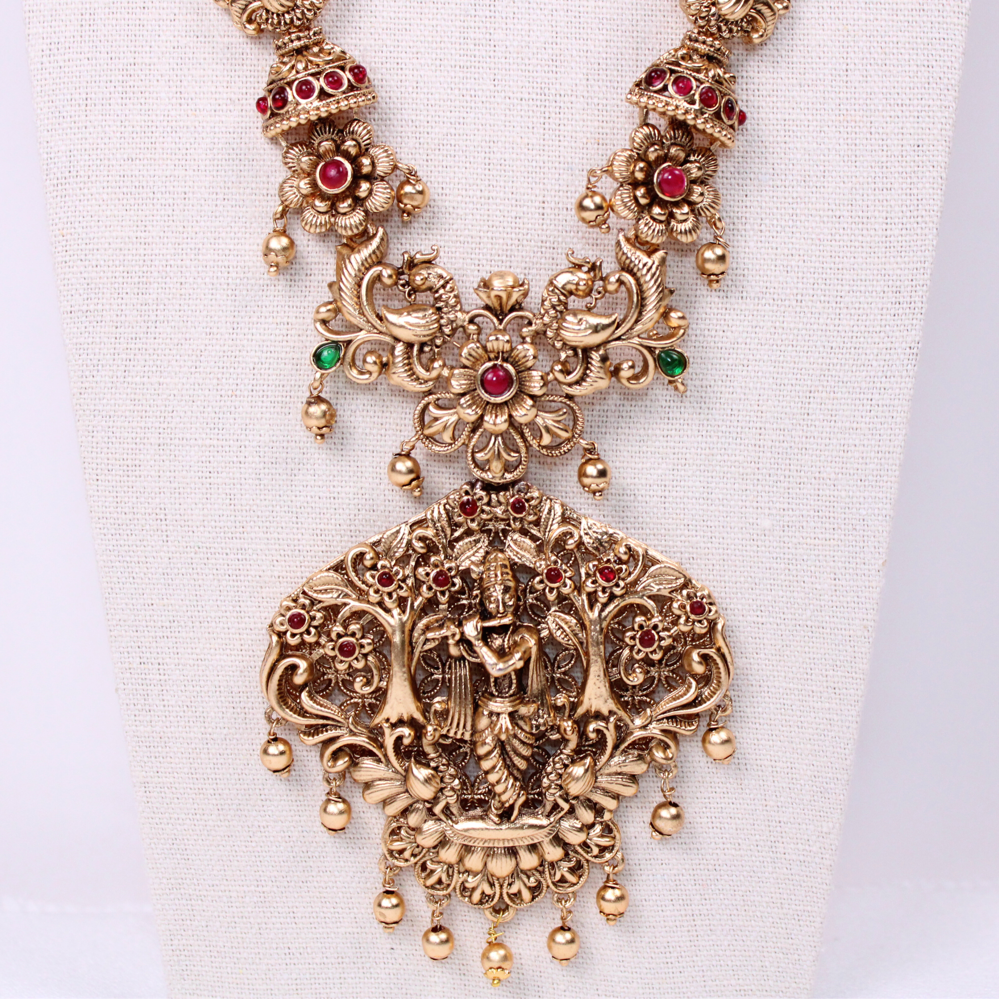 Krishna Temple Aram Set with Earrings